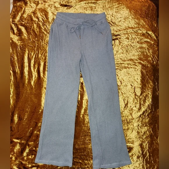 Joe's Jeans Lexie Grey Ribbed Flare Leg Pant - Picture 11 of 15